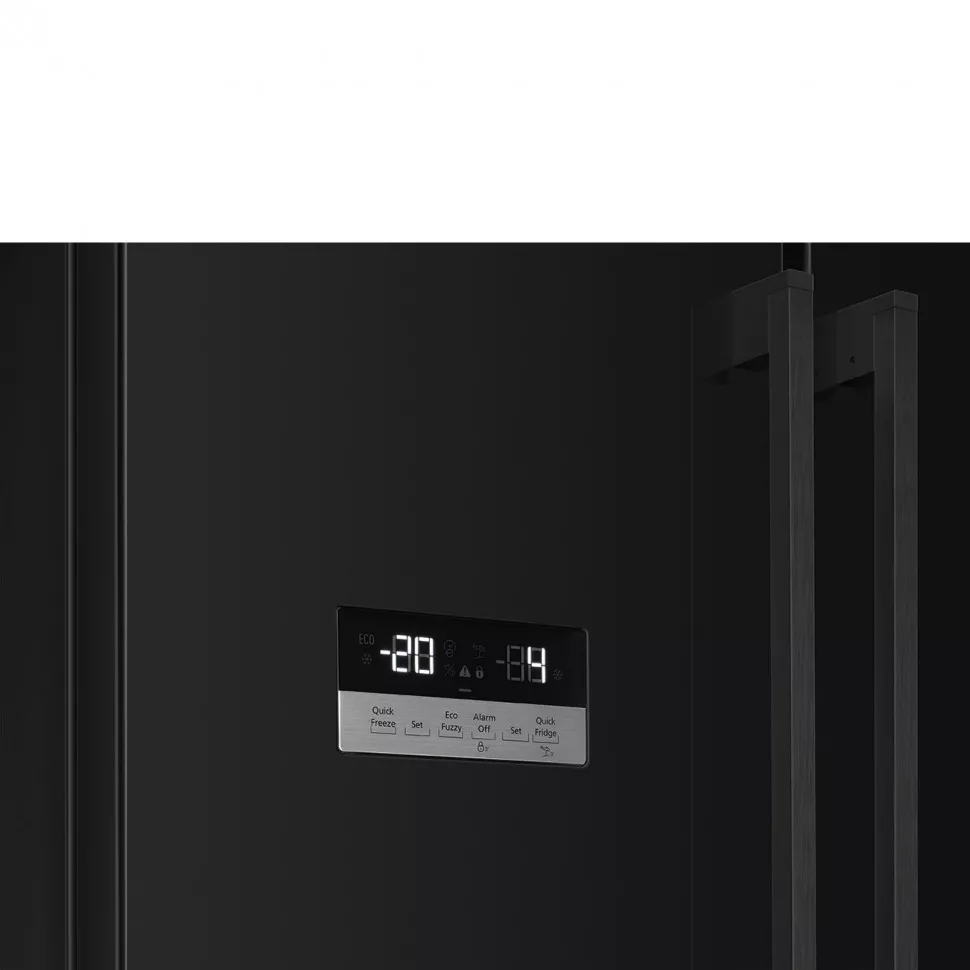 Smeg представил морозильные камеры с технологией No Frost для удобного хранения продуктов