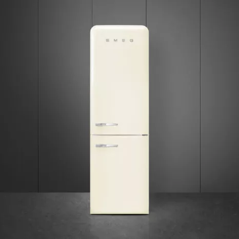 Отдельностоящий двухдверный холодильник Smeg FAB32RCR5